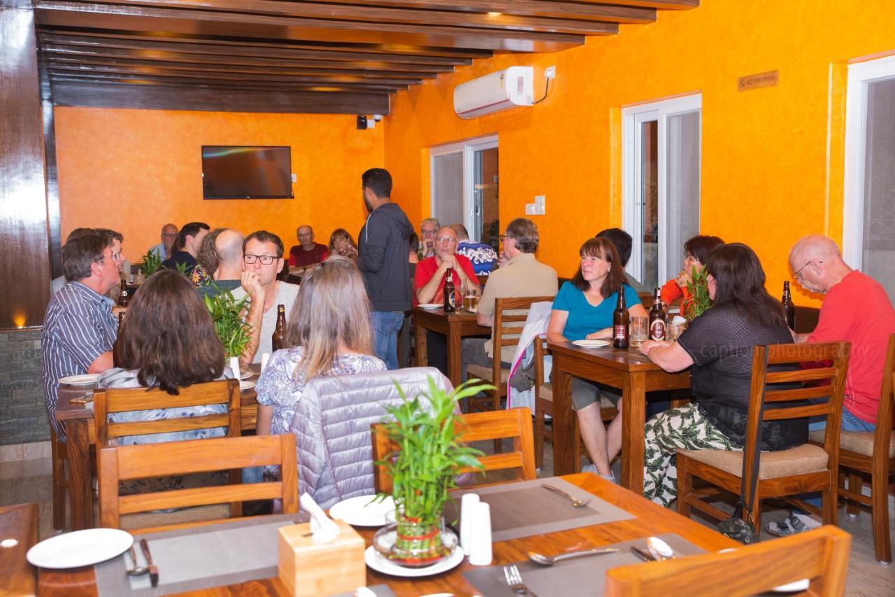 Hotel Lake Star Pokhara Zewnętrze zdjęcie
