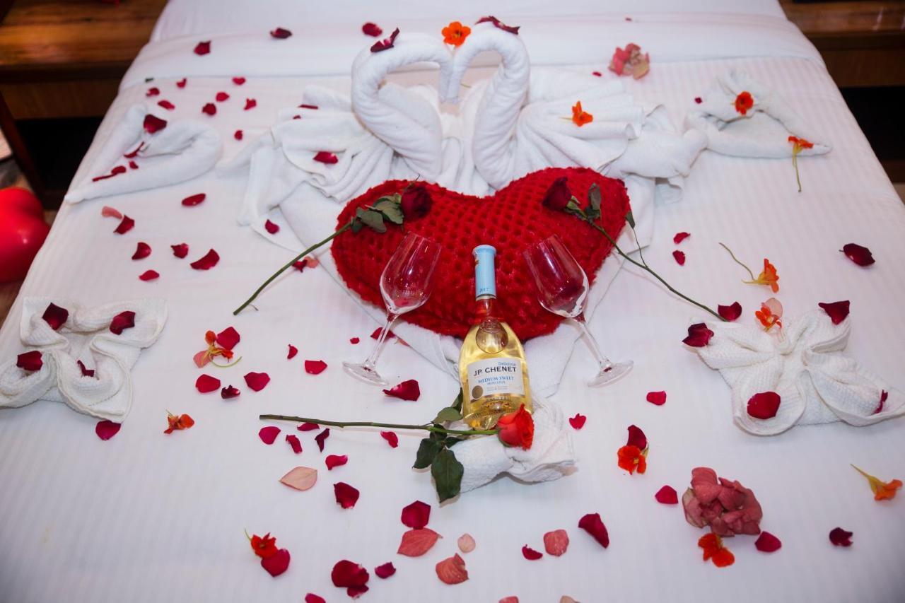 Hotel Lake Star Pokhara Zewnętrze zdjęcie