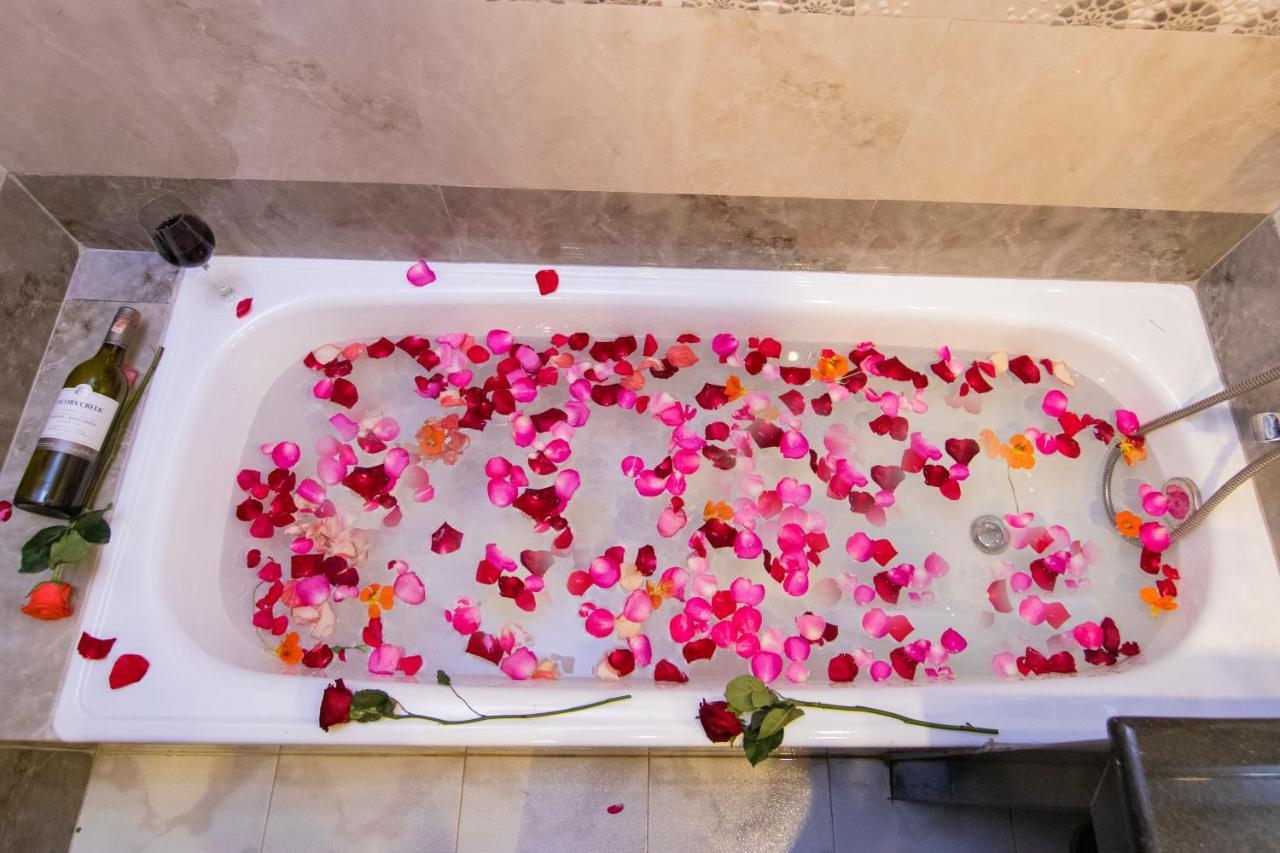 Hotel Lake Star Pokhara Zewnętrze zdjęcie